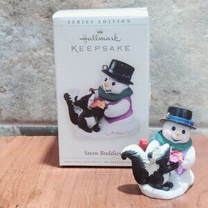 Hallmark Snow Buddies 2006 Snowman Skunk Christmas Ornament